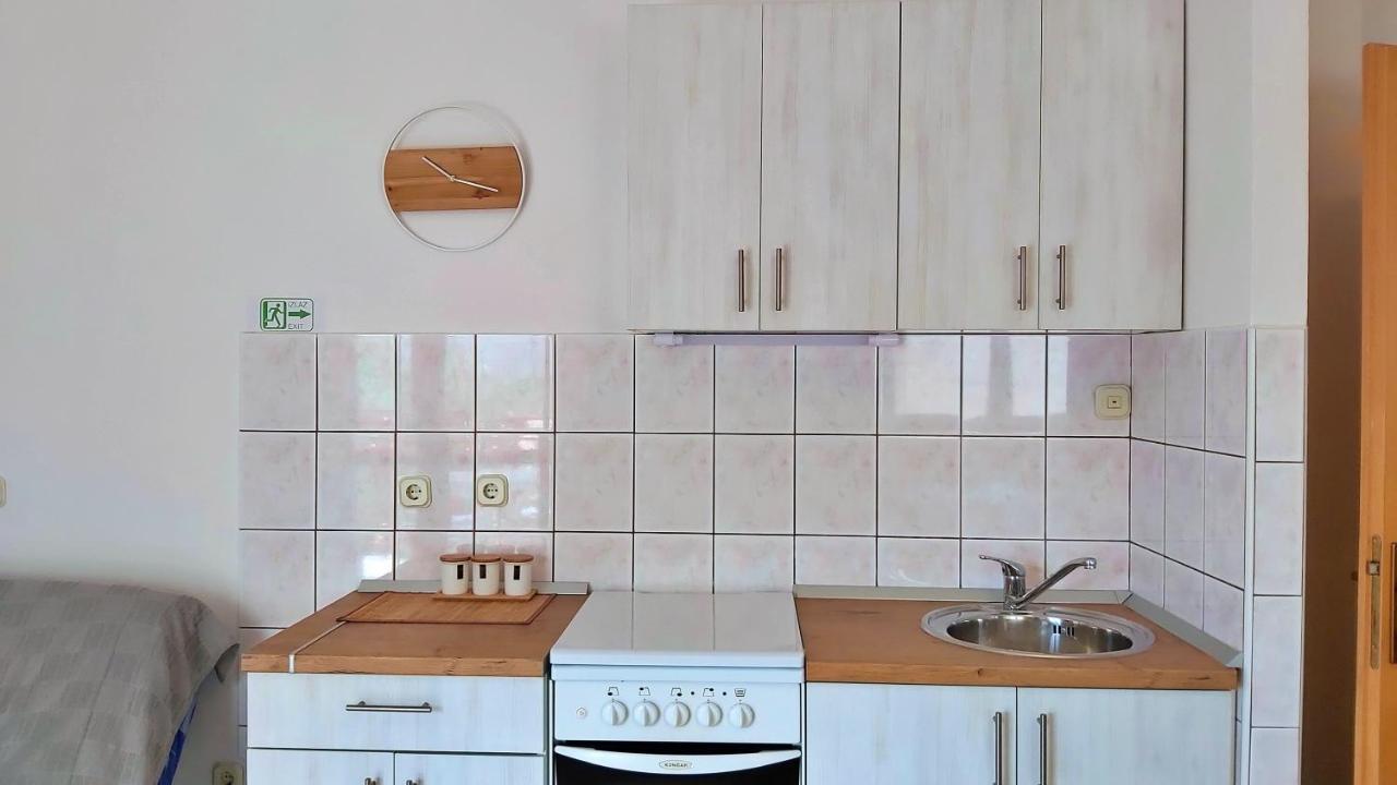 Apartments Zvone Omiš Kültér fotó