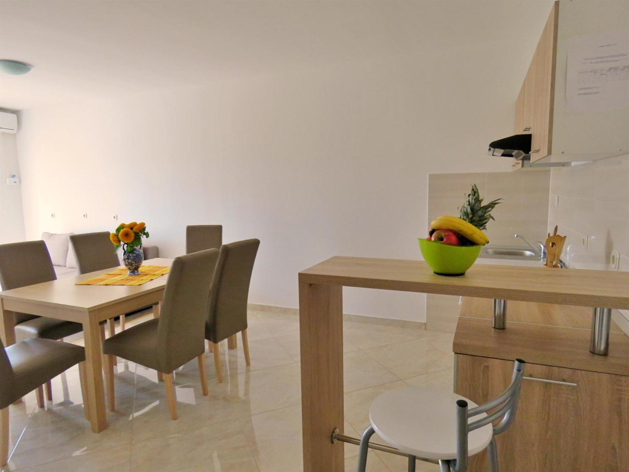 Apartments Zvone Omiš Szoba fotó