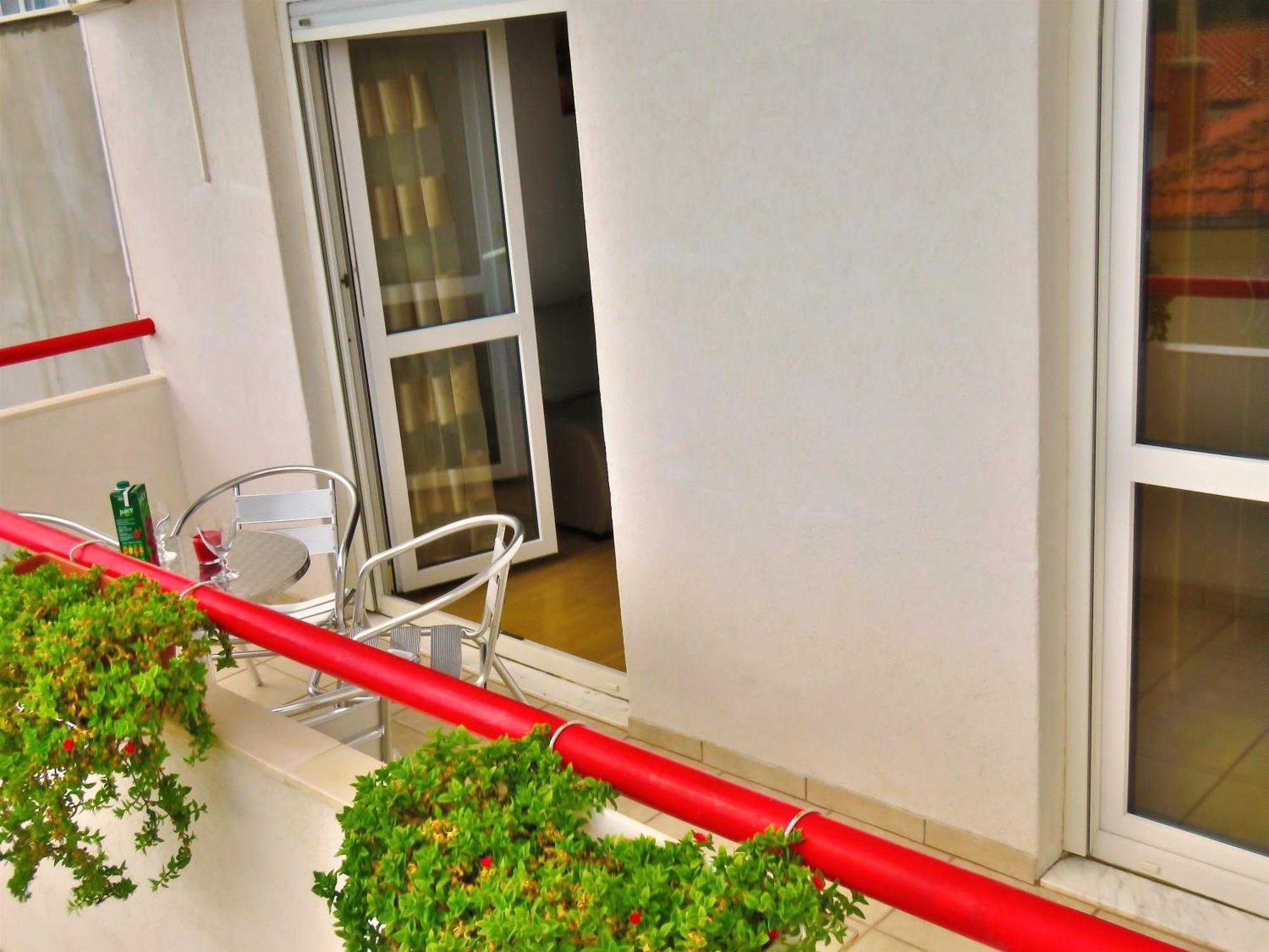 Apartments Zvone Omiš Szoba fotó