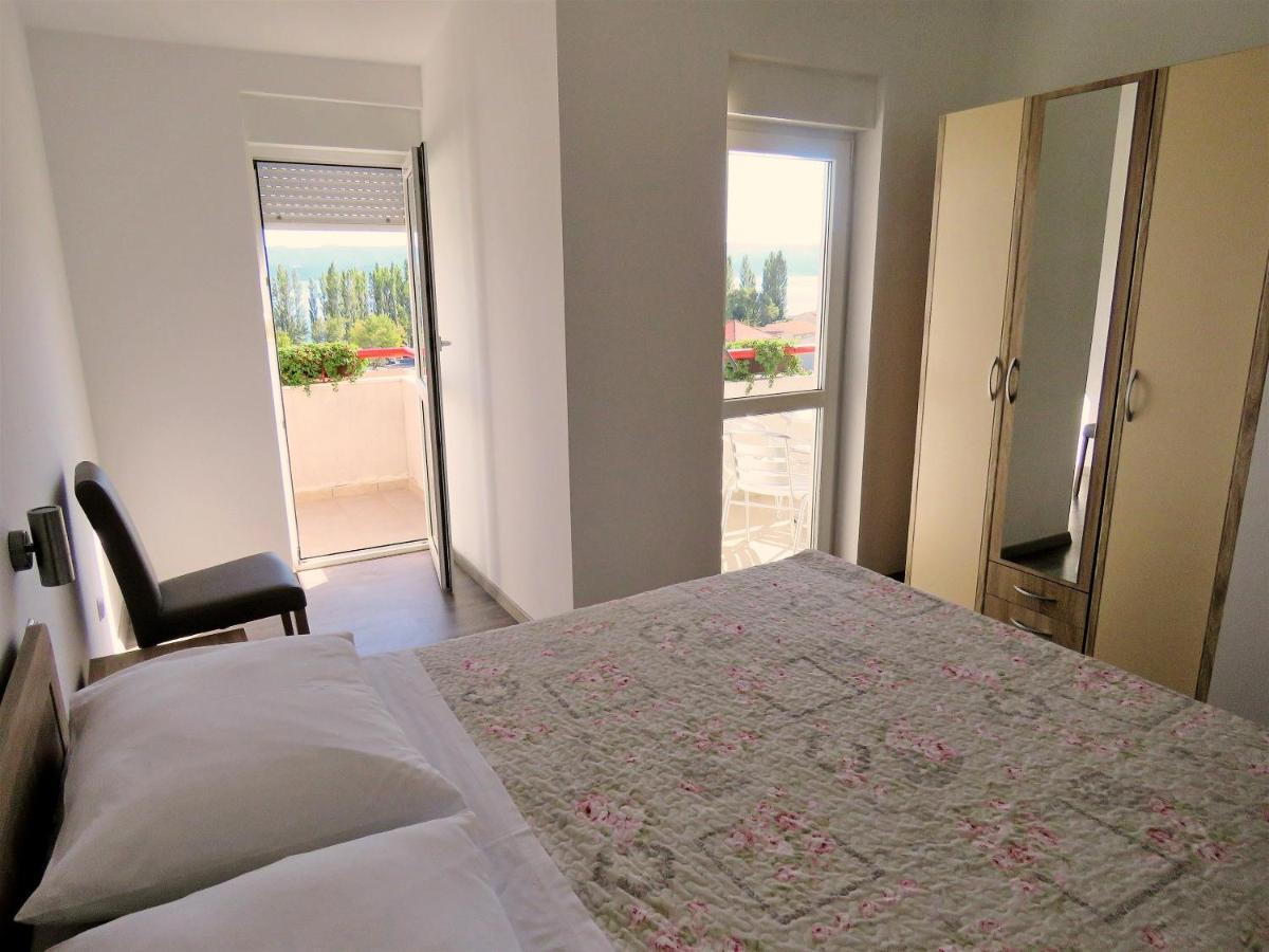 Apartments Zvone Omiš Kültér fotó